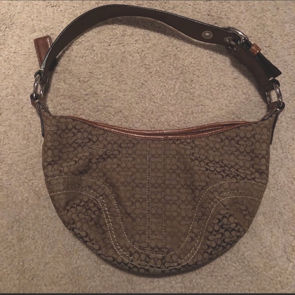 Coach Shoulder Bag - Picture 1 of 1